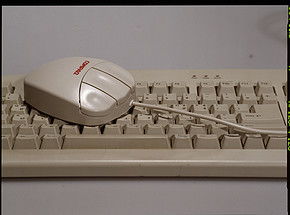 键盘 连接人与数字世界的桥梁